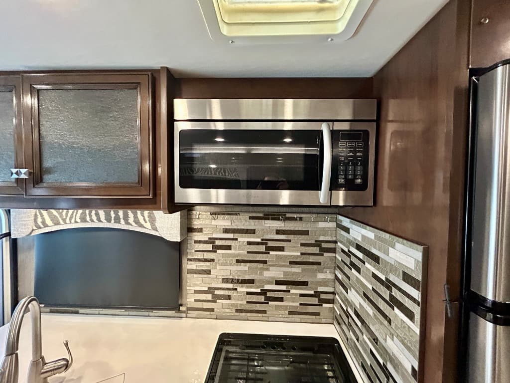 2021 Fleetwood 2021 Fleetwood Fortis - thumbnail 11