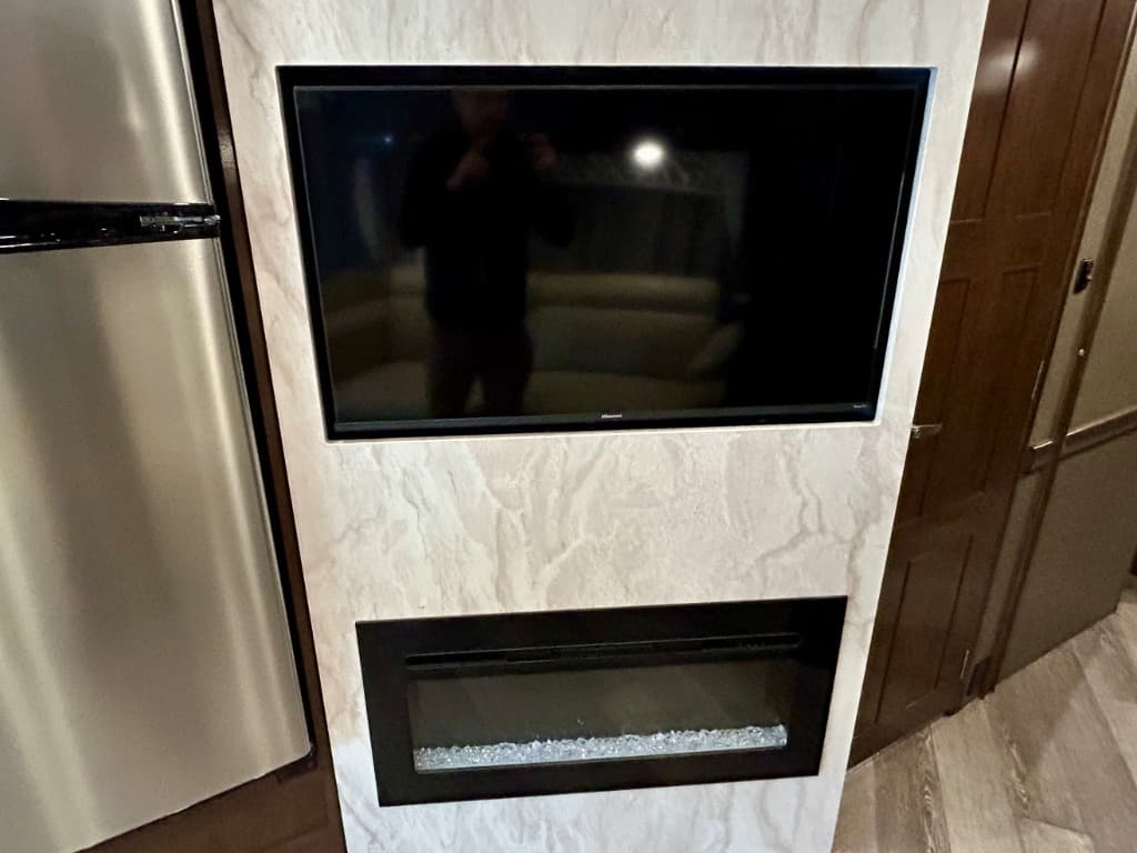 2021 Fleetwood 2021 Fleetwood Fortis - thumbnail 18