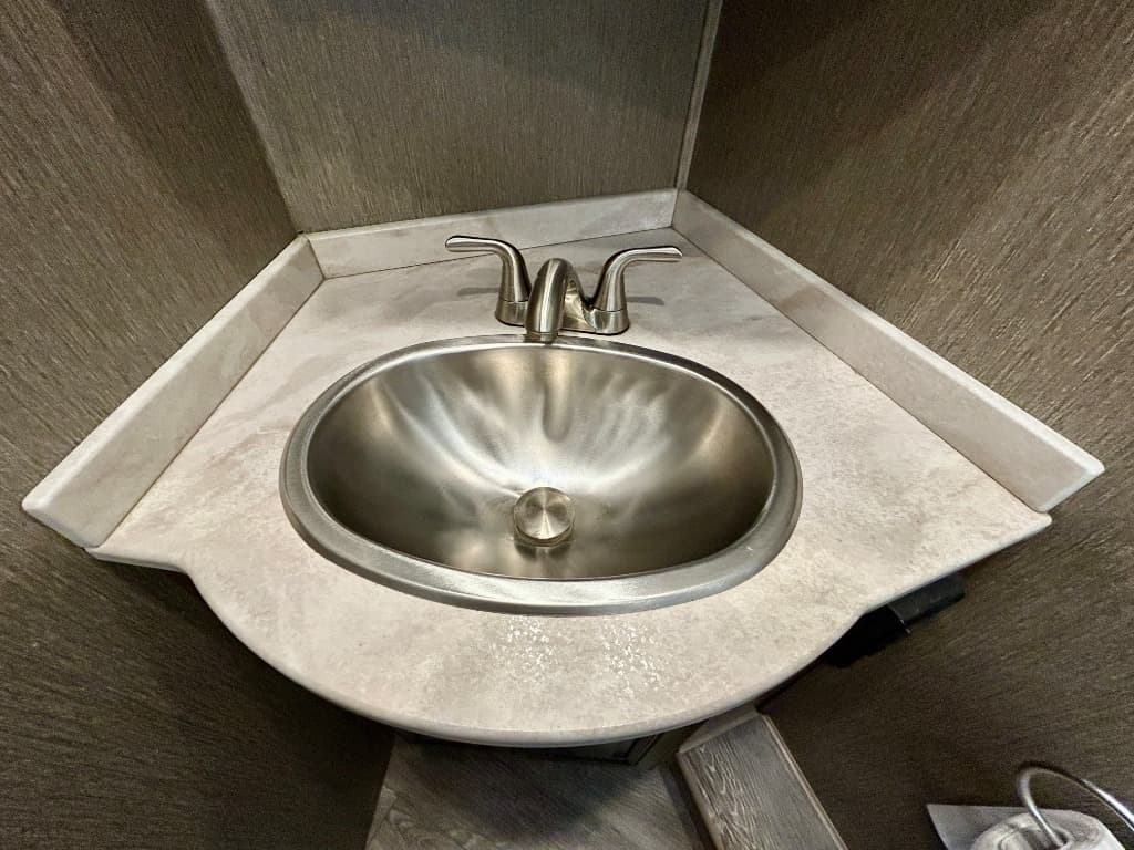 2021 Fleetwood 2021 Fleetwood Fortis - thumbnail 27