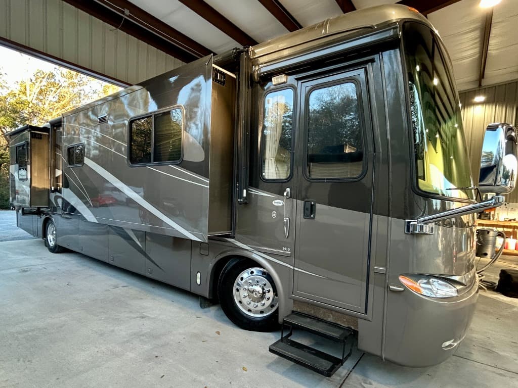 2007 Newmar Kountry Star KSDP 3910