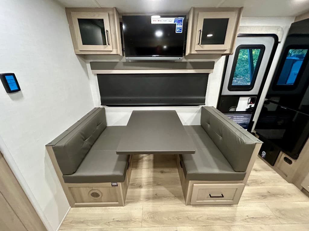 2026 Forest River 2026 Forest River Flagstaff Micro Lite - thumbnail 11