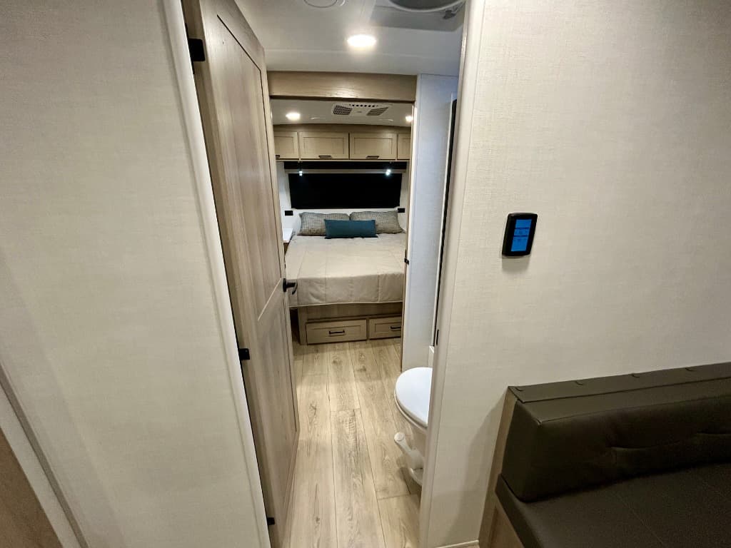 2026 Forest River 2026 Forest River Flagstaff Micro Lite - thumbnail 34