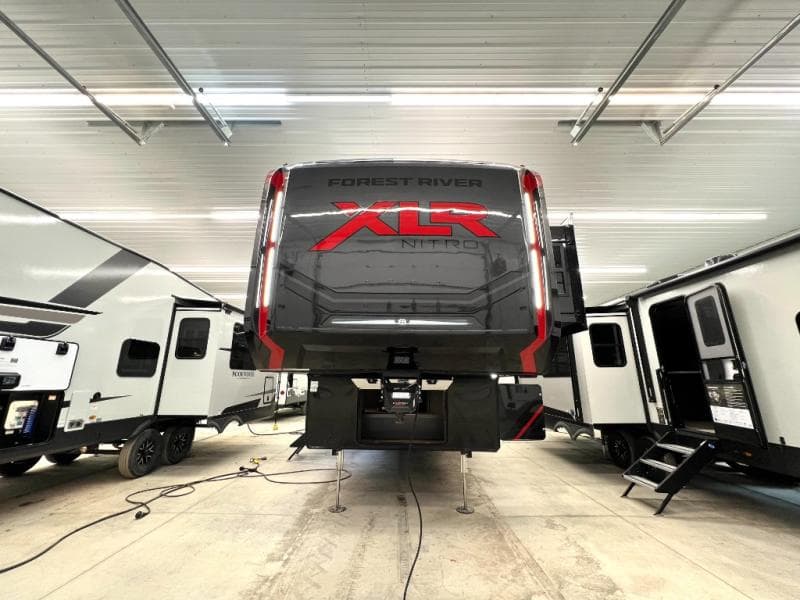 2026 Forest River 2026 Forest River Xlr Nitro Toy Hauler - thumbnail 4