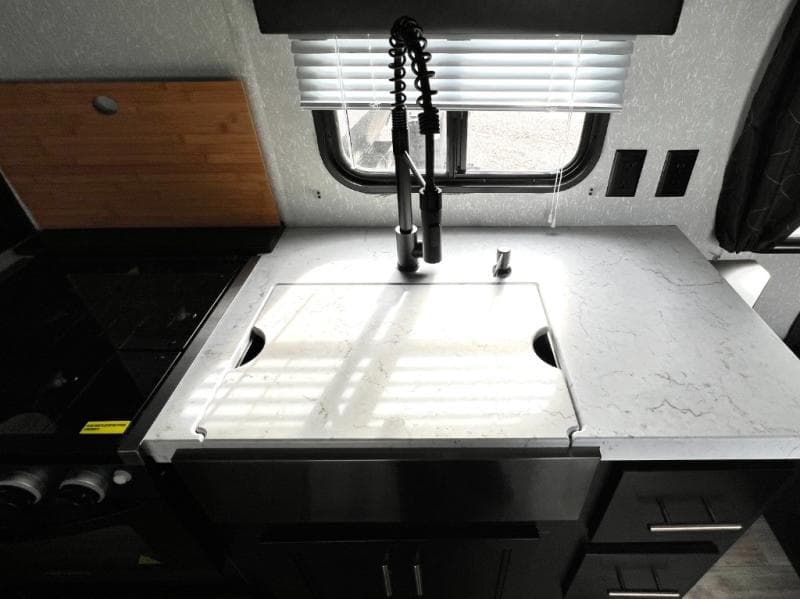 2021 Forest River 2021 Forest River Cherokee Grey Wolf - thumbnail 14