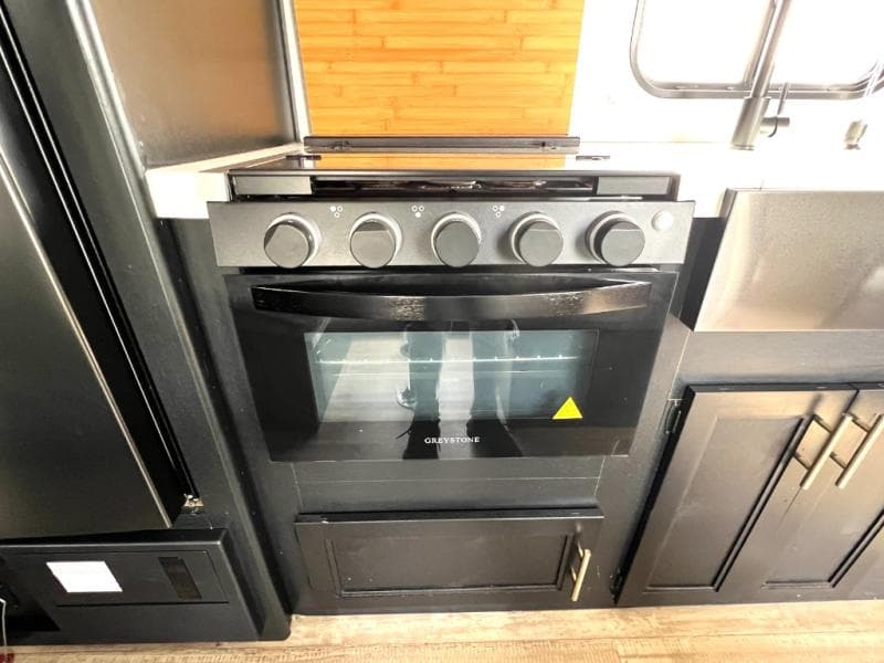 2021 Forest River 2021 Forest River Cherokee Grey Wolf - thumbnail 18