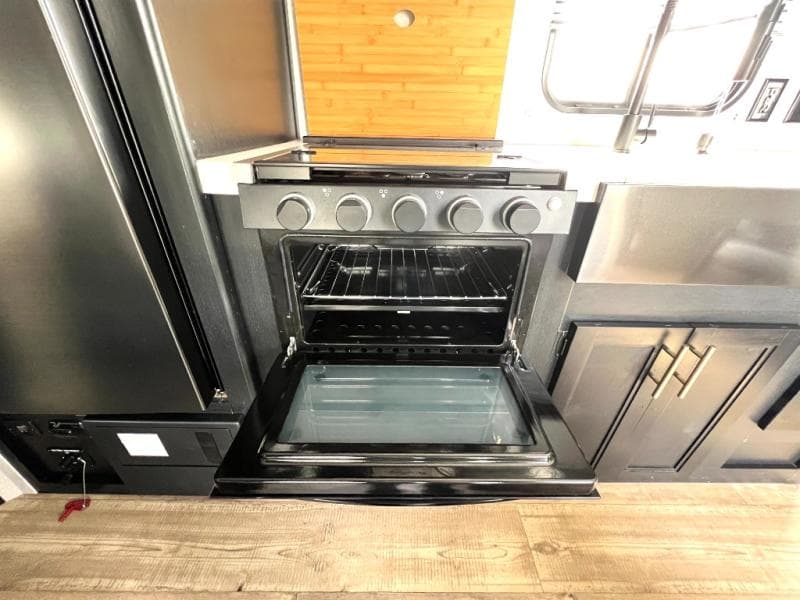 2021 Forest River 2021 Forest River Cherokee Grey Wolf - thumbnail 19