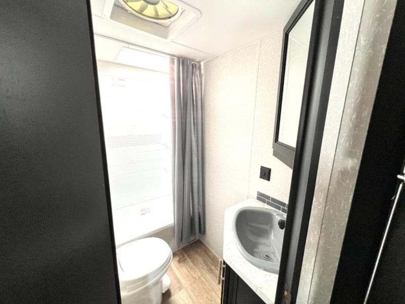 2021 Forest River 2021 Forest River Cherokee Grey Wolf - thumbnail 28