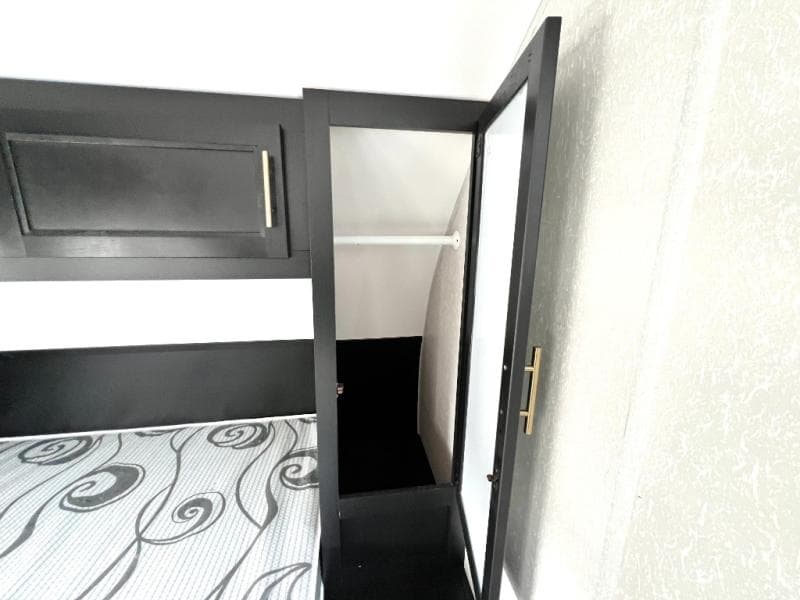 2021 Forest River 2021 Forest River Cherokee Grey Wolf - thumbnail 39