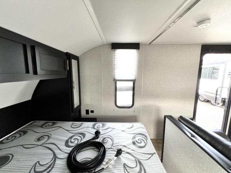 2021 Forest River 2021 Forest River Cherokee Grey Wolf - thumbnail 42