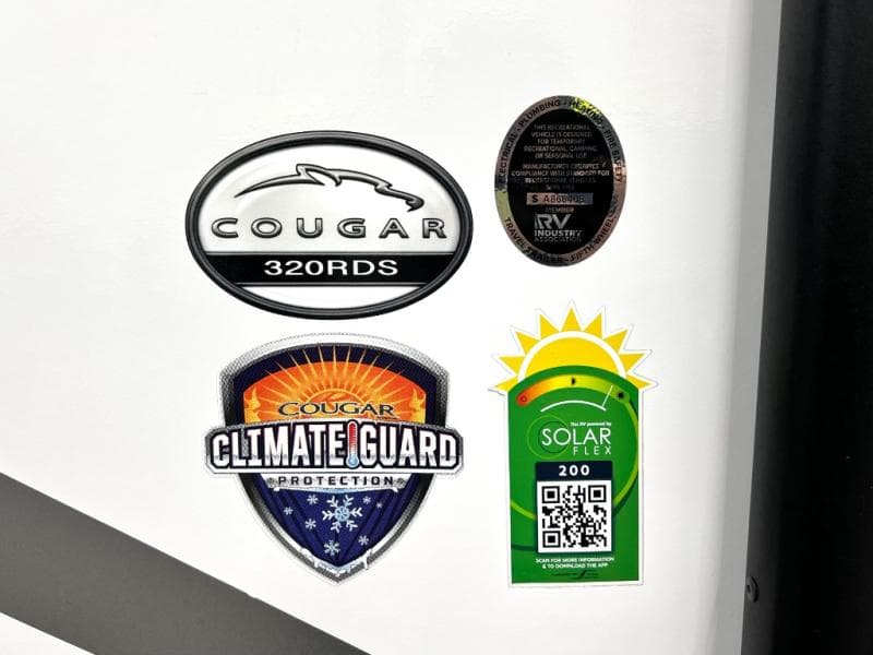 2023 Keystone 2023 Keystone Cougar - thumbnail 8