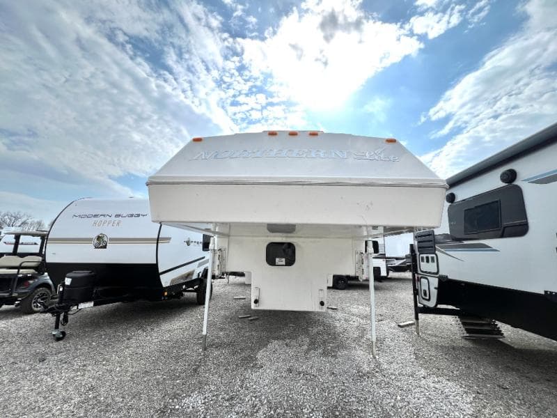 2023 Northern Lite 2023 Northern Lite 10 - thumbnail 4