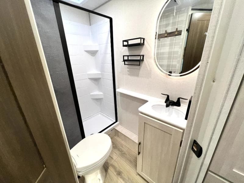 2026 Forest River 2026 Forest River Surveyor Legend - thumbnail 32