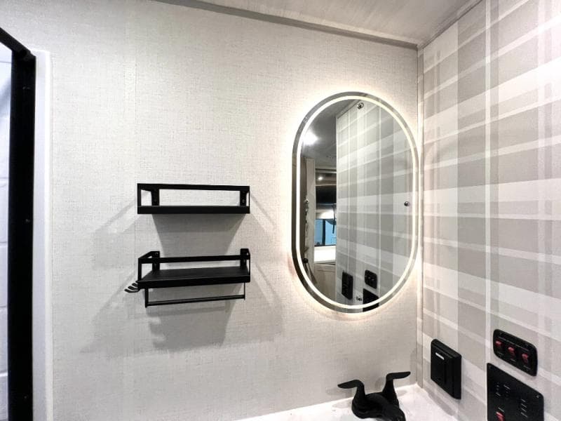 2026 Forest River 2026 Forest River Surveyor Legend - thumbnail 33