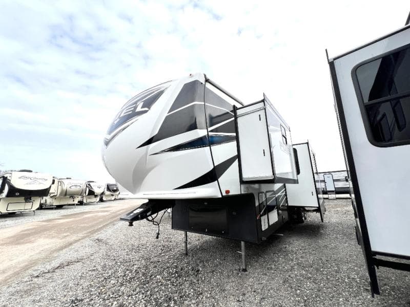 2020 Heartland 2020 Heartland Fuel - thumbnail 5