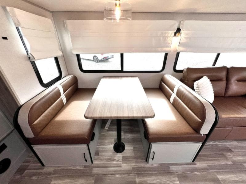 2024 Forest River 2024 Forest River Vibe - thumbnail 18