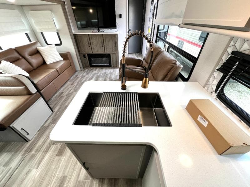 2024 Forest River 2024 Forest River Vibe - thumbnail 21