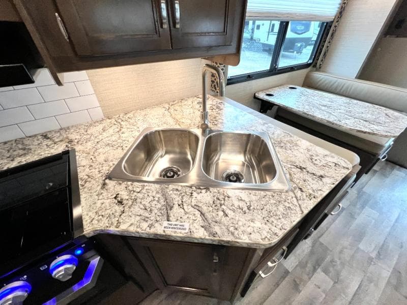 2020 Jayco 2020 Jayco Redhawk - thumbnail 31