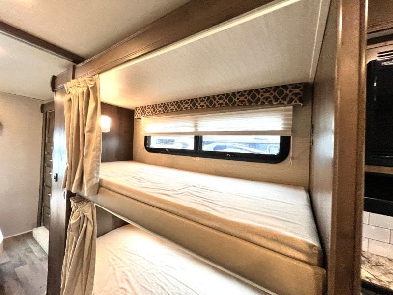 2020 Jayco 2020 Jayco Redhawk - thumbnail 46