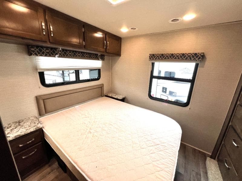 2020 Jayco 2020 Jayco Redhawk - thumbnail 48