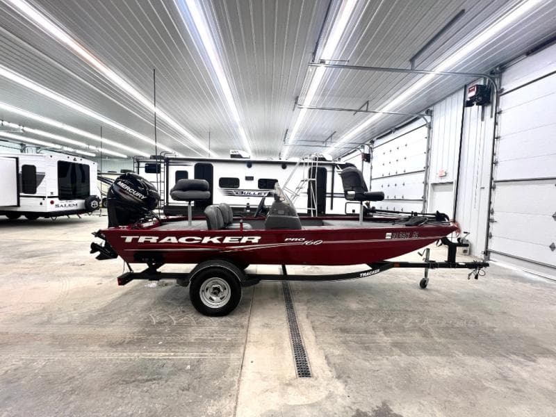 2023 Tracker Boats 2023 Tracker Boats Pro Team 175 TXW - thumbnail 3