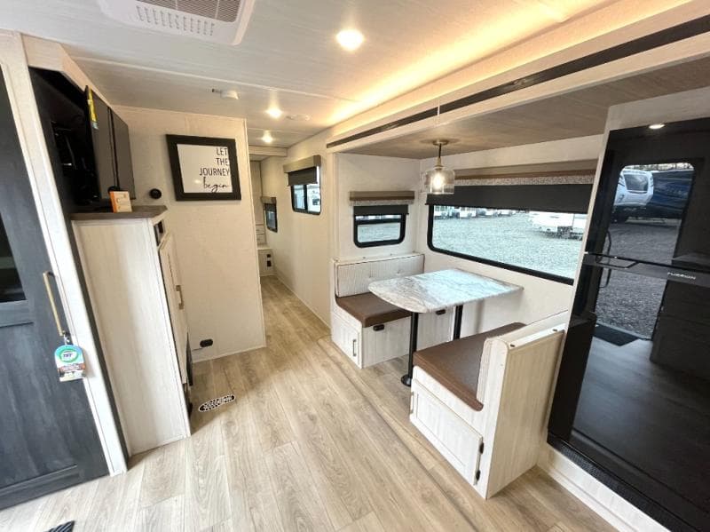 2024 Forest River 2024 Forest River Surveyor Legend - thumbnail 16