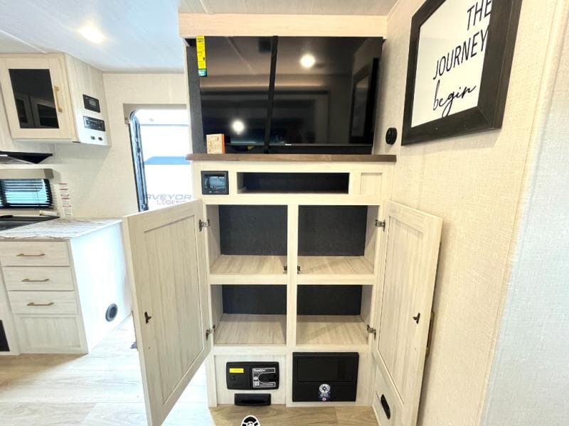 2024 Forest River 2024 Forest River Surveyor Legend - thumbnail 20