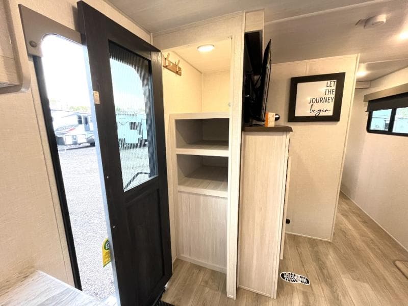 2024 Forest River 2024 Forest River Surveyor Legend - thumbnail 22