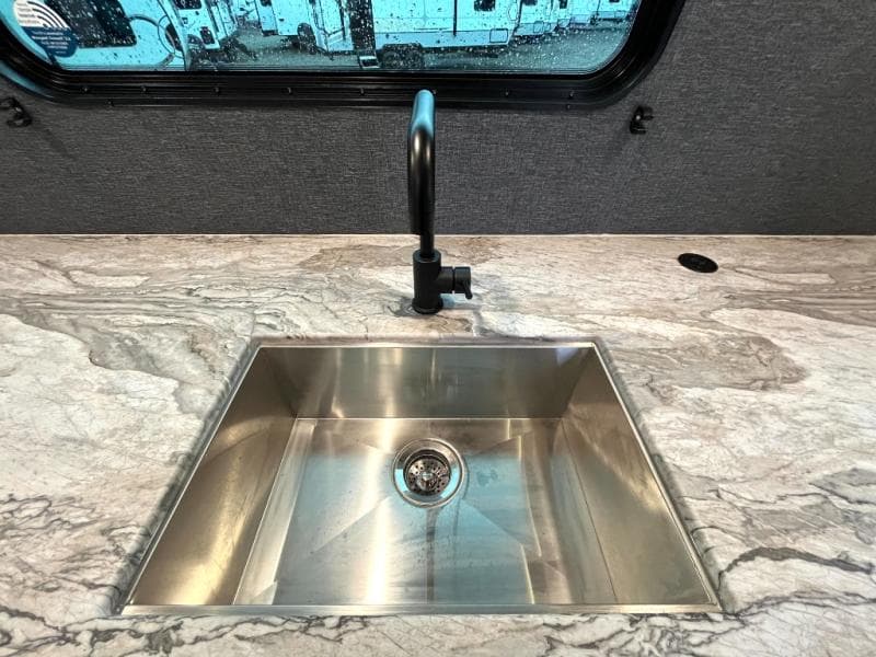 2024 Forest River 2024 Forest River Surveyor Legend - thumbnail 33