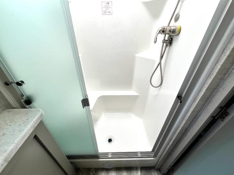 2023 Thor Motor Coach 2023 Thor Motor Coach Challenger - thumbnail 59