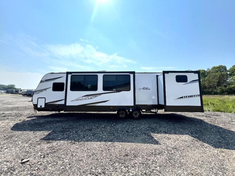 2025 East To West 2025 East To West Alta - thumbnail 9