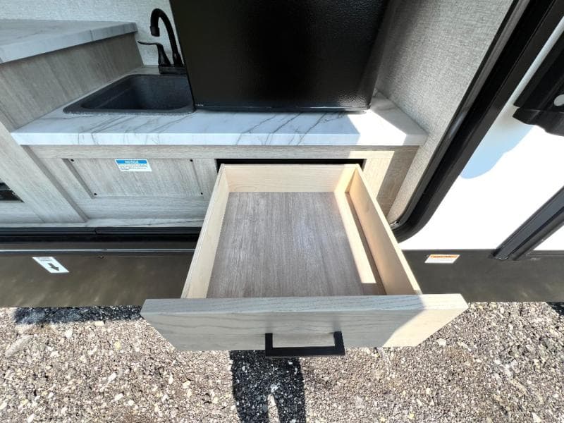 2025 East To West 2025 East To West Alta - thumbnail 20