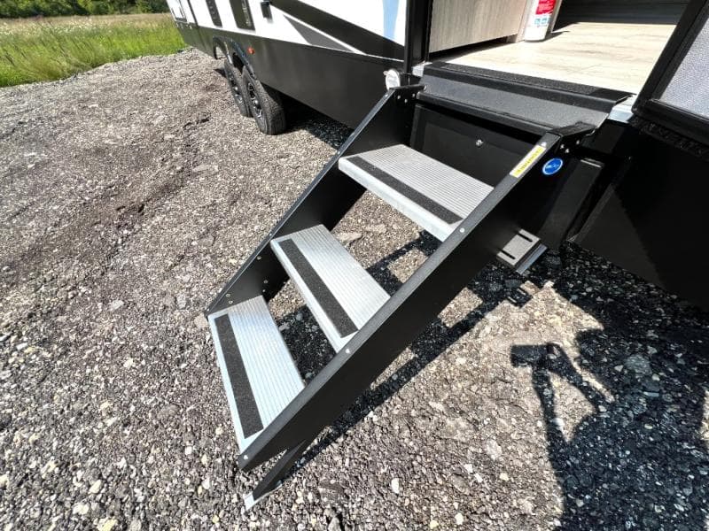 2025 East To West 2025 East To West Alta - thumbnail 22