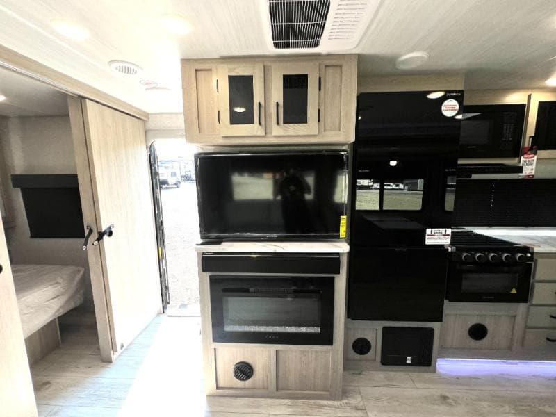 2025 East To West 2025 East To West Alta - thumbnail 25