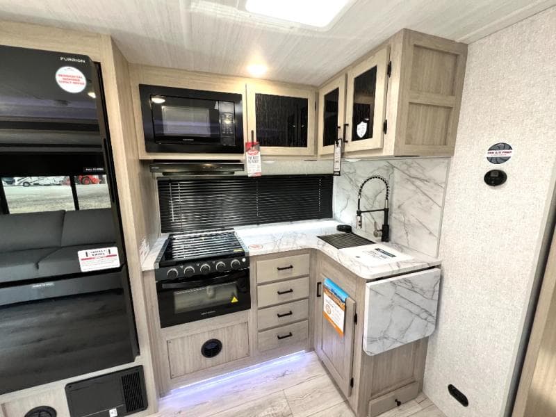 2025 East To West 2025 East To West Alta - thumbnail 30