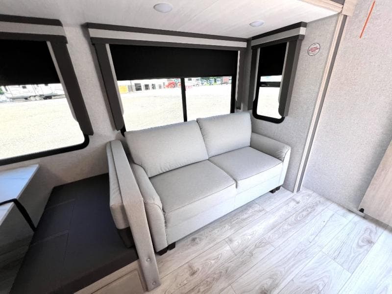 2025 East To West 2025 East To West Alta - thumbnail 44