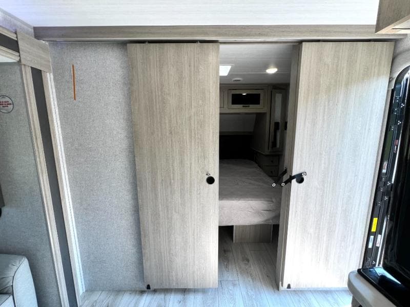 2025 East To West 2025 East To West Alta - thumbnail 49