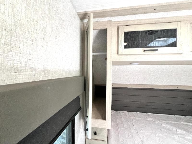 2025 East To West 2025 East To West Alta - thumbnail 52