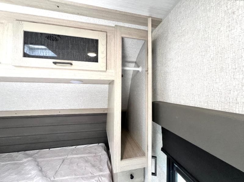 2025 East To West 2025 East To West Alta - thumbnail 53