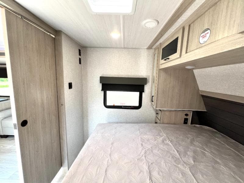 2025 East To West 2025 East To West Alta - thumbnail 56