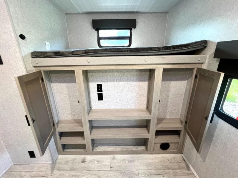 2025 East To West 2025 East To West Alta - thumbnail 79