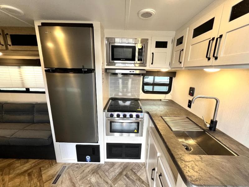 2023 Palomino 2023 Palomino Puma - thumbnail 15