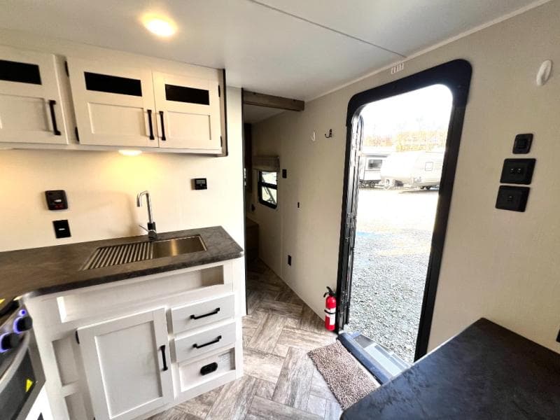 2023 Palomino 2023 Palomino Puma - thumbnail 58