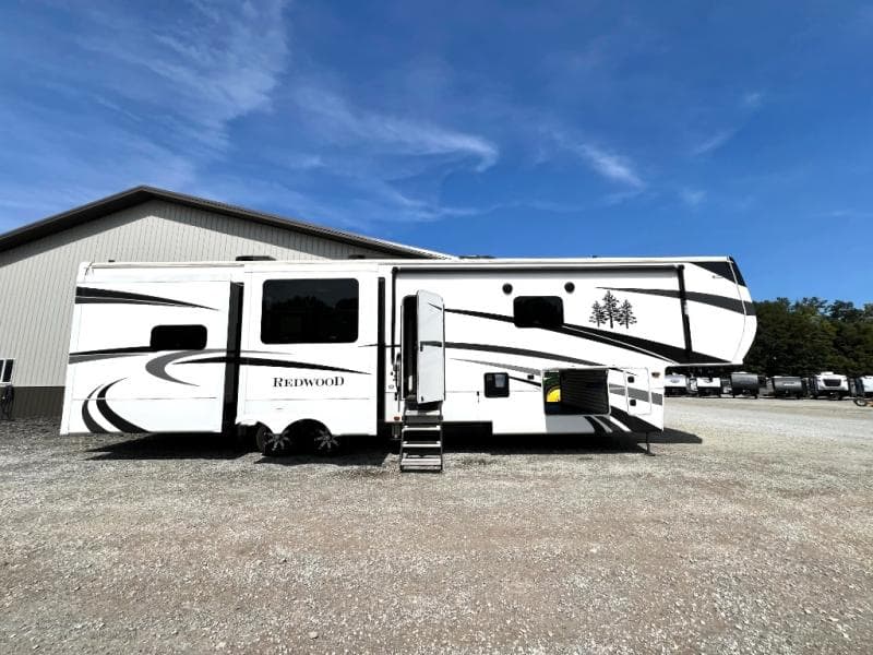 2022 CrossRoads 2022 CrossRoads Redwood - thumbnail 9