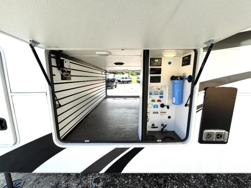 2022 CrossRoads 2022 CrossRoads Redwood - thumbnail 11