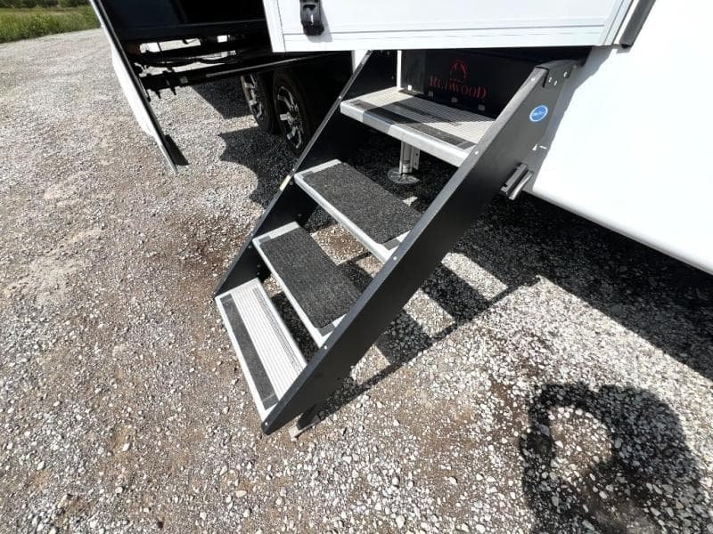 2022 CrossRoads 2022 CrossRoads Redwood - thumbnail 15