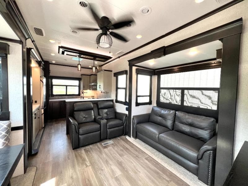 2022 CrossRoads 2022 CrossRoads Redwood - thumbnail 16