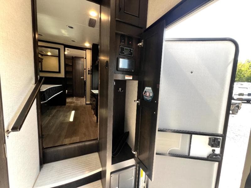 2022 CrossRoads 2022 CrossRoads Redwood - thumbnail 67