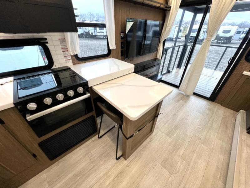 2025 Forest River 2025 Forest River Salem Cruise Lite - thumbnail 18