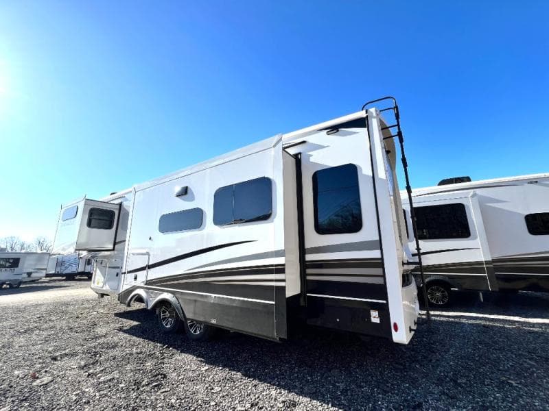 2025 Jayco 2025 Jayco Pinnacle - thumbnail 6