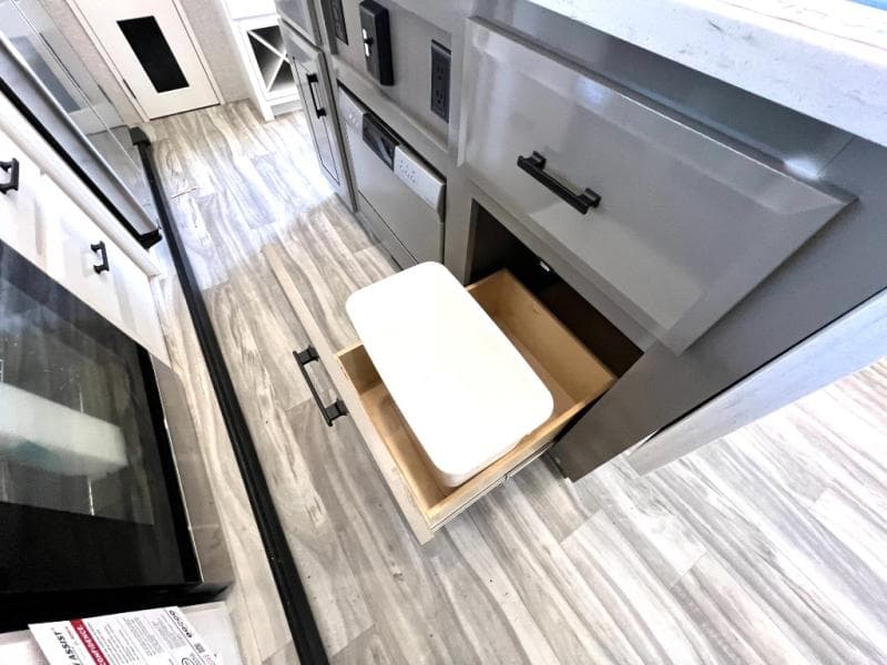 2025 Jayco 2025 Jayco Pinnacle - thumbnail 20